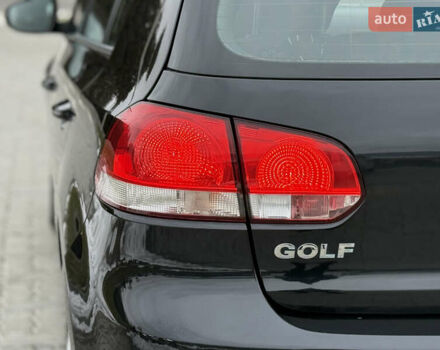 Чорний Фольксваген Гольф, об'ємом двигуна 1.4 л та пробігом 215 тис. км за 6850 $, фото 35 на Automoto.ua