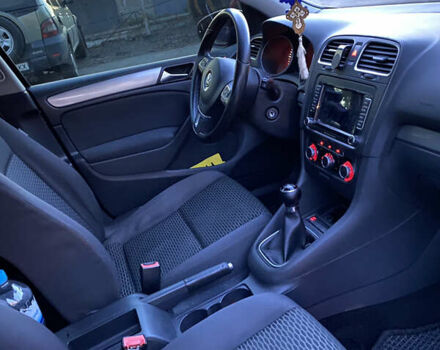 Чорний Фольксваген Гольф, об'ємом двигуна 1.6 л та пробігом 2 тис. км за 7500 $, фото 5 на Automoto.ua