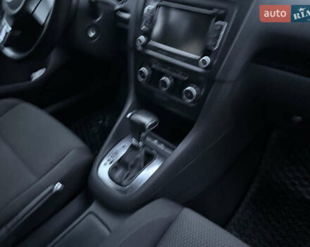 Черный Фольксваген Гольф, объемом двигателя 1.4 л и пробегом 229 тыс. км за 8300 $, фото 8 на Automoto.ua