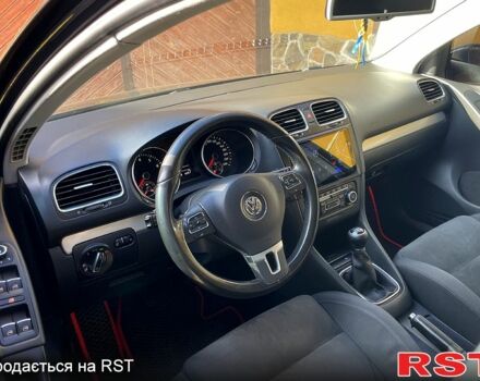 Черный Фольксваген Гольф, объемом двигателя 1.4 л и пробегом 285 тыс. км за 7500 $, фото 3 на Automoto.ua