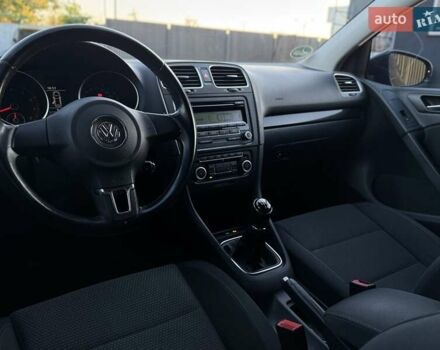 Черный Фольксваген Гольф, объемом двигателя 1.39 л и пробегом 184 тыс. км за 7990 $, фото 20 на Automoto.ua