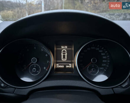 Черный Фольксваген Гольф, объемом двигателя 1.4 л и пробегом 229 тыс. км за 8300 $, фото 17 на Automoto.ua