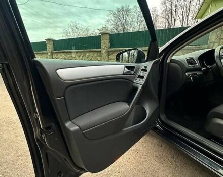 Черный Фольксваген Гольф, объемом двигателя 1.6 л и пробегом 173 тыс. км за 7999 $, фото 17 на Automoto.ua