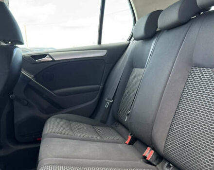 Черный Фольксваген Гольф, объемом двигателя 1.6 л и пробегом 186 тыс. км за 7999 $, фото 28 на Automoto.ua