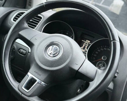 Черный Фольксваген Гольф, объемом двигателя 1.4 л и пробегом 227 тыс. км за 8500 $, фото 33 на Automoto.ua