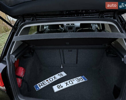 Черный Фольксваген Гольф, объемом двигателя 1.4 л и пробегом 229 тыс. км за 8300 $, фото 11 на Automoto.ua