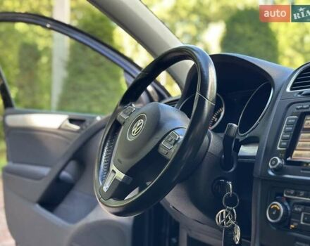 Черный Фольксваген Гольф, объемом двигателя 1.39 л и пробегом 199 тыс. км за 8750 $, фото 55 на Automoto.ua