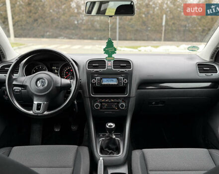 Чорний Фольксваген Гольф, об'ємом двигуна 1.4 л та пробігом 215 тис. км за 6850 $, фото 57 на Automoto.ua