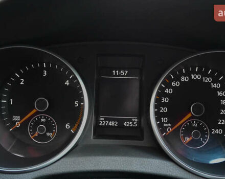 Черный Фольксваген Гольф, объемом двигателя 1.59 л и пробегом 227 тыс. км за 8600 $, фото 25 на Automoto.ua