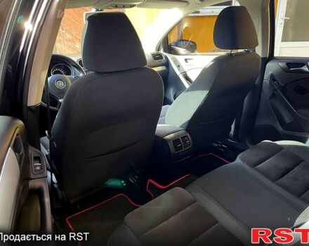 Черный Фольксваген Гольф, объемом двигателя 1.4 л и пробегом 285 тыс. км за 7500 $, фото 5 на Automoto.ua