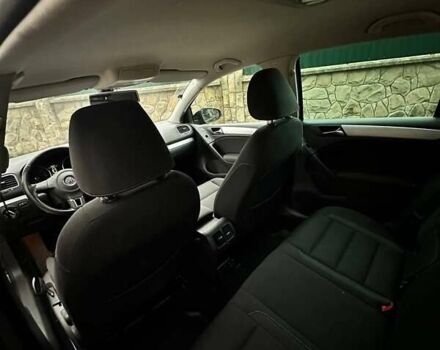 Черный Фольксваген Гольф, объемом двигателя 1.6 л и пробегом 173 тыс. км за 7999 $, фото 28 на Automoto.ua