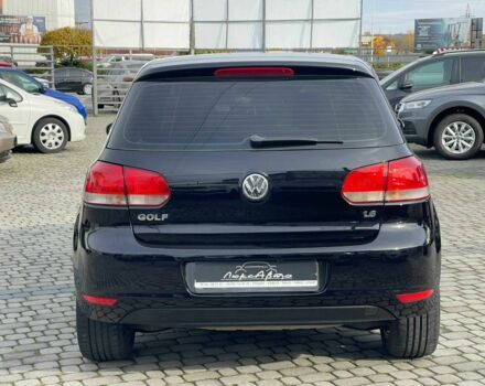 Черный Фольксваген Гольф, объемом двигателя 1.6 л и пробегом 196 тыс. км за 7950 $, фото 14 на Automoto.ua