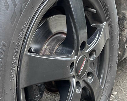 Черный Фольксваген Гольф, объемом двигателя 1.39 л и пробегом 242 тыс. км за 7999 $, фото 10 на Automoto.ua