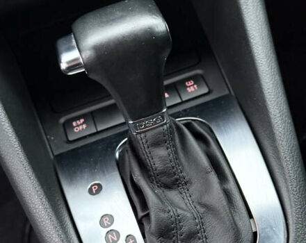 Черный Фольксваген Гольф, объемом двигателя 1.4 л и пробегом 227 тыс. км за 8500 $, фото 54 на Automoto.ua