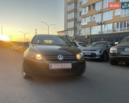 Черный Фольксваген Гольф, объемом двигателя 1.6 л и пробегом 236 тыс. км за 7300 $, фото 7 на Automoto.ua