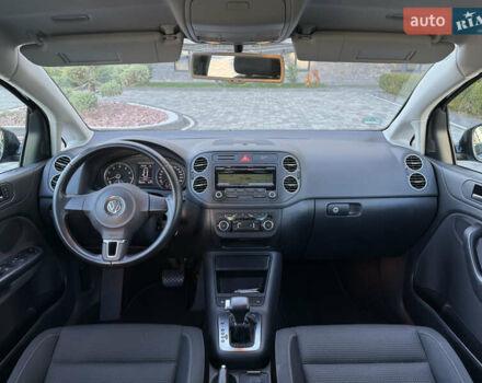 Чорний Фольксваген Гольф, об'ємом двигуна 1.4 л та пробігом 168 тис. км за 9100 $, фото 12 на Automoto.ua