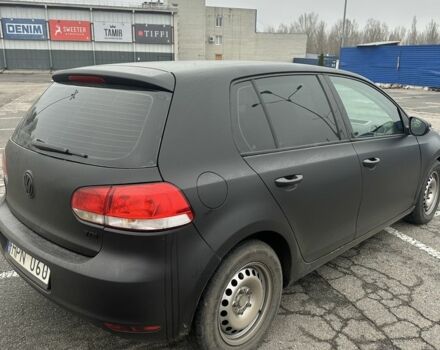 Чорний Фольксваген Гольф, об'ємом двигуна 2 л та пробігом 216 тис. км за 3500 $, фото 2 на Automoto.ua