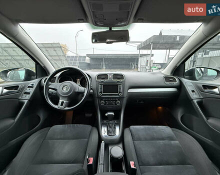 Черный Фольксваген Гольф, объемом двигателя 1.4 л и пробегом 227 тыс. км за 8500 $, фото 30 на Automoto.ua