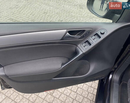 Чорний Фольксваген Гольф, об'ємом двигуна 1.4 л та пробігом 237 тис. км за 7200 $, фото 3 на Automoto.ua