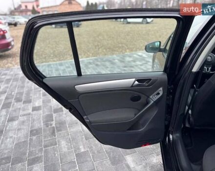 Черный Фольксваген Гольф, объемом двигателя 1.4 л и пробегом 184 тыс. км за 7899 $, фото 15 на Automoto.ua