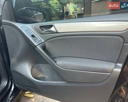 Черный Фольксваген Гольф, объемом двигателя 1.4 л и пробегом 169 тыс. км за 7700 $, фото 23 на Automoto.ua