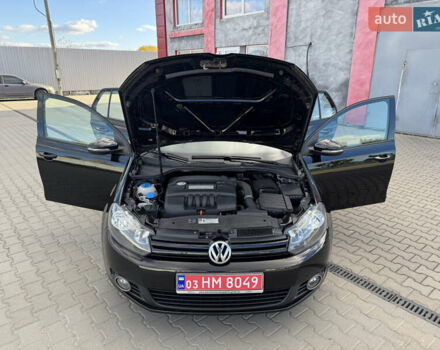 Черный Фольксваген Гольф, объемом двигателя 1.6 л и пробегом 186 тыс. км за 7999 $, фото 42 на Automoto.ua