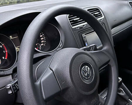 Черный Фольксваген Гольф, объемом двигателя 1.39 л и пробегом 242 тыс. км за 7999 $, фото 28 на Automoto.ua