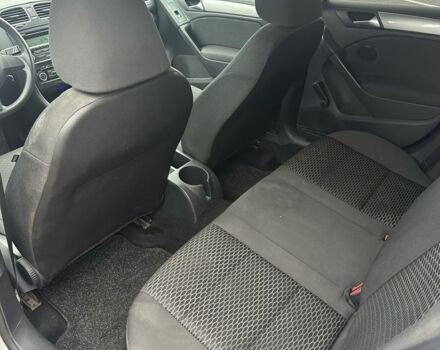 Чорний Фольксваген Гольф, об'ємом двигуна 2 л та пробігом 216 тис. км за 3500 $, фото 7 на Automoto.ua