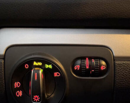 Черный Фольксваген Гольф, объемом двигателя 1.2 л и пробегом 161 тыс. км за 6700 $, фото 20 на Automoto.ua