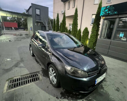 Черный Фольксваген Гольф, объемом двигателя 1.6 л и пробегом 292 тыс. км за 7200 $, фото 1 на Automoto.ua