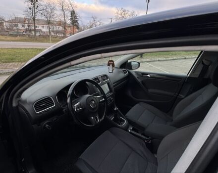 Черный Фольксваген Гольф, объемом двигателя 1.4 л и пробегом 256 тыс. км за 7777 $, фото 10 на Automoto.ua