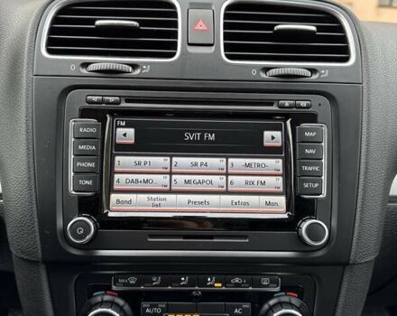 Черный Фольксваген Гольф, объемом двигателя 1.39 л и пробегом 203 тыс. км за 8900 $, фото 19 на Automoto.ua