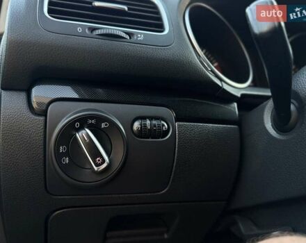 Черный Фольксваген Гольф, объемом двигателя 1.39 л и пробегом 184 тыс. км за 7990 $, фото 32 на Automoto.ua