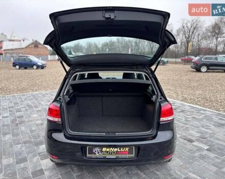 Черный Фольксваген Гольф, объемом двигателя 1.4 л и пробегом 184 тыс. км за 7899 $, фото 24 на Automoto.ua