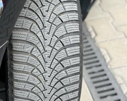 Черный Фольксваген Гольф, объемом двигателя 1.6 л и пробегом 186 тыс. км за 7999 $, фото 13 на Automoto.ua