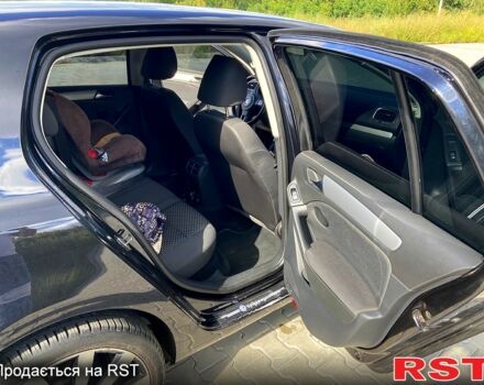 Черный Фольксваген Гольф, объемом двигателя 1.6 л и пробегом 230 тыс. км за 7200 $, фото 9 на Automoto.ua