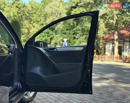 Черный Фольксваген Гольф, объемом двигателя 1.39 л и пробегом 200 тыс. км за 8177 $, фото 60 на Automoto.ua