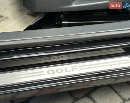 Черный Фольксваген Гольф, объемом двигателя 1.39 л и пробегом 200 тыс. км за 8177 $, фото 83 на Automoto.ua