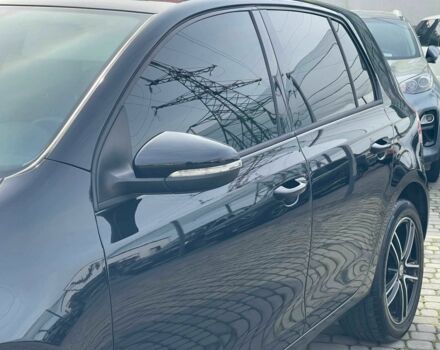 Черный Фольксваген Гольф, объемом двигателя 1.6 л и пробегом 196 тыс. км за 7950 $, фото 5 на Automoto.ua