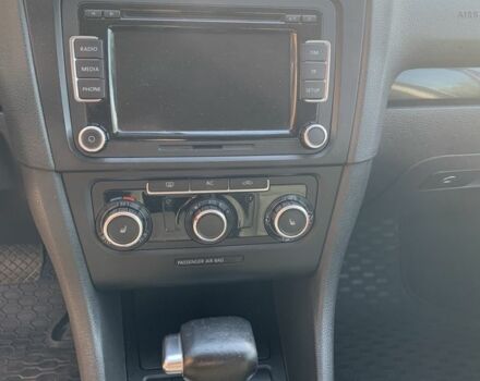 Чорний Фольксваген Гольф, об'ємом двигуна 1.4 л та пробігом 228 тис. км за 9000 $, фото 6 на Automoto.ua