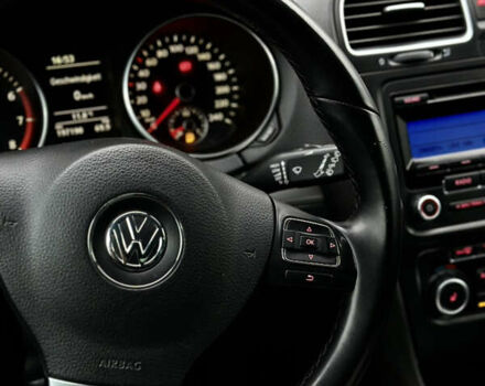 Черный Фольксваген Гольф, объемом двигателя 1.4 л и пробегом 197 тыс. км за 7999 $, фото 50 на Automoto.ua