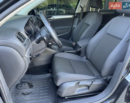 Черный Фольксваген Гольф, объемом двигателя 1.6 л и пробегом 268 тыс. км за 7700 $, фото 8 на Automoto.ua