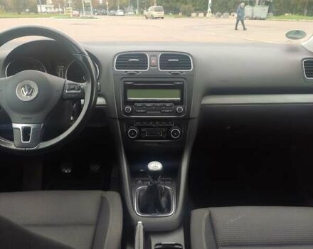 Чорний Фольксваген Гольф, об'ємом двигуна 1.39 л та пробігом 185 тис. км за 8500 $, фото 13 на Automoto.ua