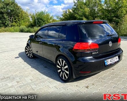 Черный Фольксваген Гольф, объемом двигателя 1.6 л и пробегом 230 тыс. км за 7200 $, фото 4 на Automoto.ua