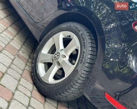 Чорний Фольксваген Гольф, об'ємом двигуна 1.39 л та пробігом 199 тис. км за 8750 $, фото 75 на Automoto.ua