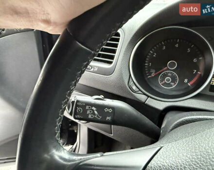 Чорний Фольксваген Гольф, об'ємом двигуна 1.39 л та пробігом 230 тис. км за 8350 $, фото 17 на Automoto.ua