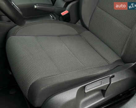 Чорний Фольксваген Гольф, об'ємом двигуна 1.4 л та пробігом 215 тис. км за 6850 $, фото 40 на Automoto.ua