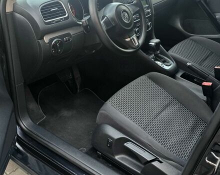 Черный Фольксваген Гольф, объемом двигателя 1.6 л и пробегом 214 тыс. км за 8250 $, фото 4 на Automoto.ua