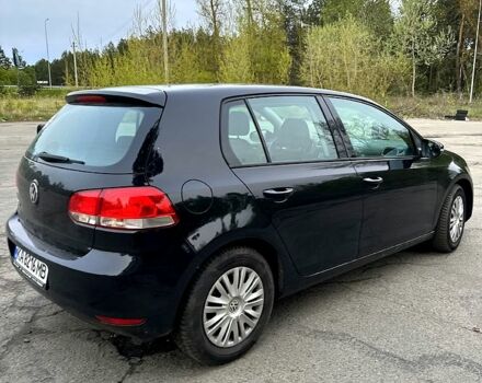 Черный Фольксваген Гольф, объемом двигателя 1.4 л и пробегом 210 тыс. км за 7500 $, фото 5 на Automoto.ua