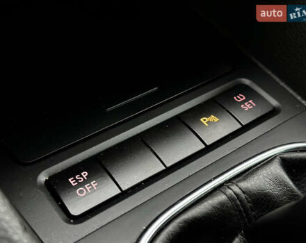 Черный Фольксваген Гольф, объемом двигателя 1.4 л и пробегом 197 тыс. км за 7999 $, фото 57 на Automoto.ua